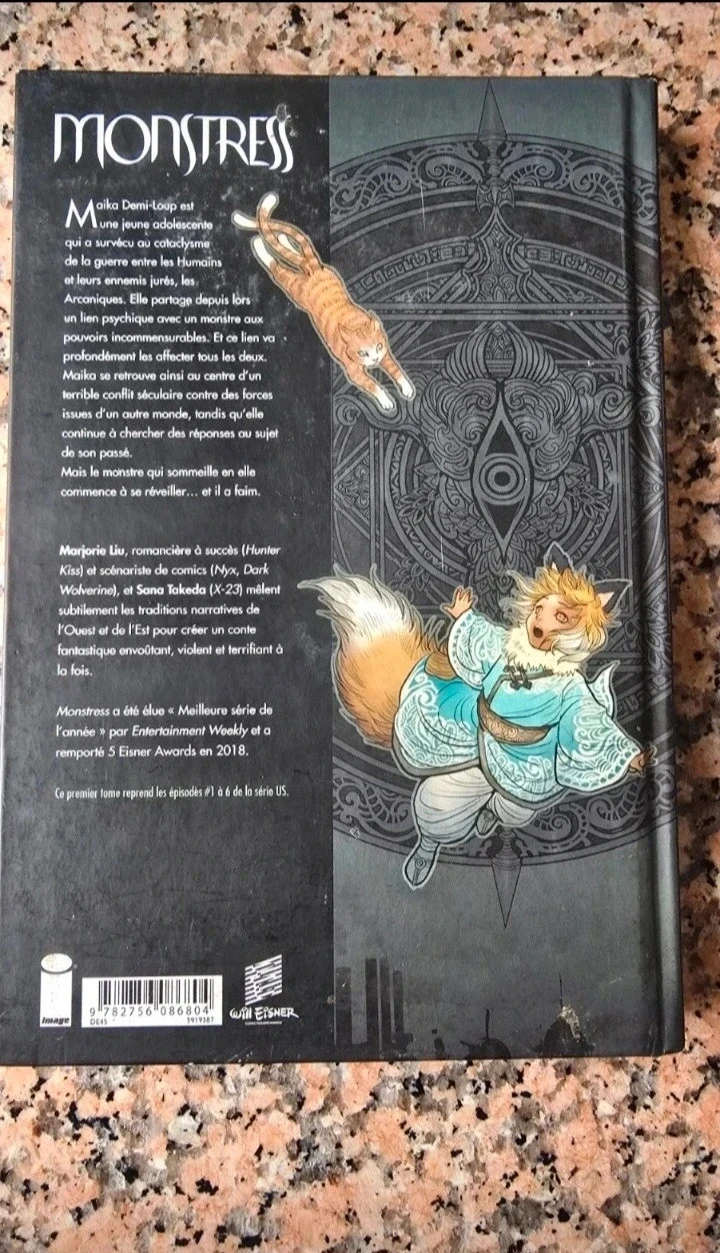 Monstress volume 1 the awakening – photo 3